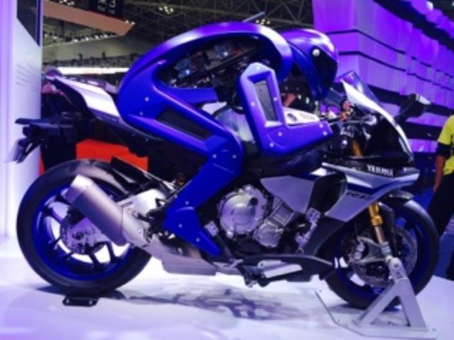 画像3: <理子のいまさらTMS2015> ロボットも3輪もカッコイイ!(福山理子)