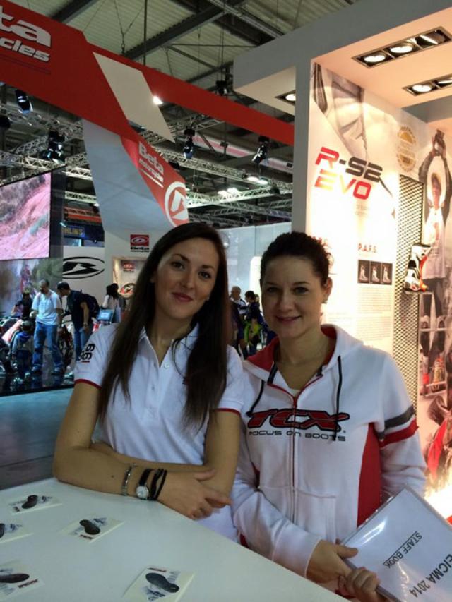 画像13: EICMA2014のキャンペンガール特集 その3(福山理子)