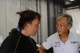 画像: 岩城さんも久々に走ります! 岩城さん、もて耐、何年ぶりっすか? 「おまえな、今朝の朝飯だって何食ったか覚えてねぇのに、わかるわけねーだろ」だって(笑