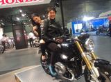 画像1: 福山理子の“いまさらモーターサイクルショー2014” (その7 BMW)