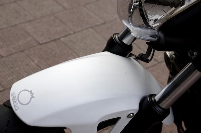 画像: ホンダNC750Sのフロントフェンダー(大・グレイ)。