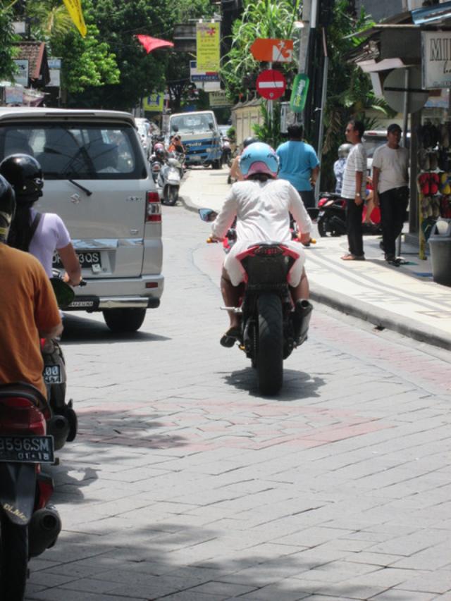 画像10: バリのレンタルバイク事情を、ちょっとだけお届け(福山理子)