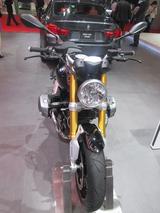 画像7: <理子の東京モーターショー2013見聞録> バイクに革ジャンに女の子 (BMW編)