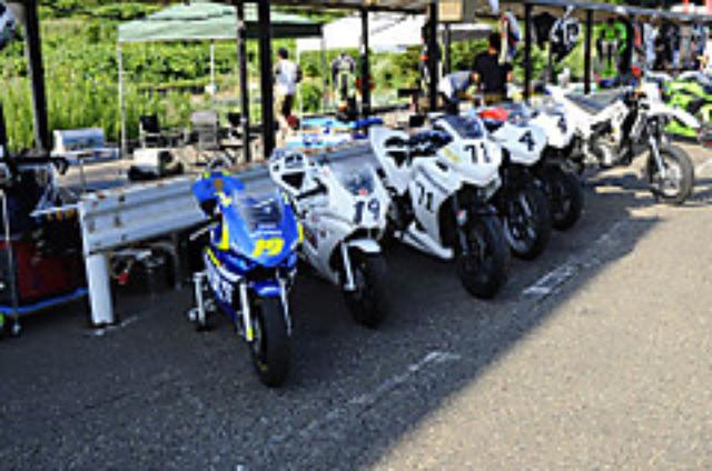 画像2: <間瀬4時間耐久> 250ccの時代だ! 時代か?