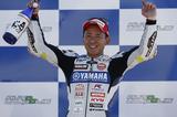 画像: 中須賀克行+YZF-R1 もう少しモタつくと思っていましたが、もう勝っちゃった!