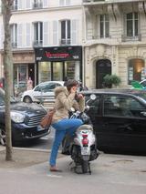 画像1: 巴里からバイクの情報をお届けします。(福山理子)
