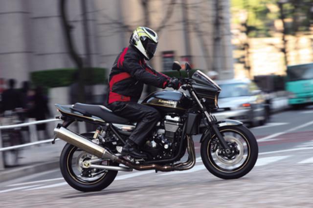 画像: <試乗ダイジェスト>KAWASAKI ZRX1200 DAEG(2009年)