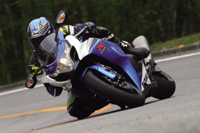 画像: <試乗ダイジェスト>SUZUKI GSX-R1000(2009年モデル)