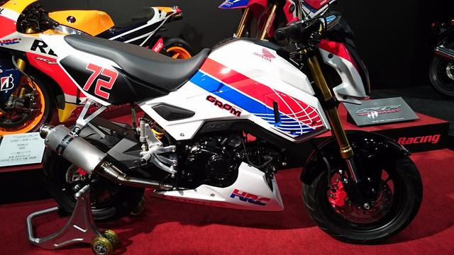 画像: 続いては新型グロムのレースベース車です。HRC取り扱いショップから発売予定らしく、オプションでシフトインジケーターも考えているそうです!