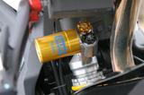 画像: リアサスペンションはオーリンズのTTX36。ダンピング調整を低速・高速に分けて調整できる最上級モデルだ。