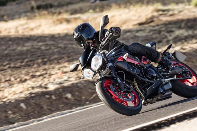 画像1: 30台限定の「Street Triple Rx」が発売開始に!