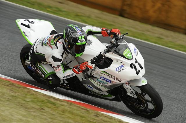 画像1: 山本 剛大 (TRICK STAR Racing Ninja250)