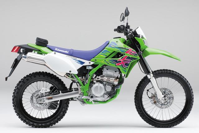 画像2: KAWASAKI KLX250 Final Edition(ライムグリーン) ■価格:56万4840円 ■発売予定日:2016年5月15日