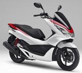 画像: HONDA PCX Special Edition(パールジャスミンホワイト) ■価格:34万200円