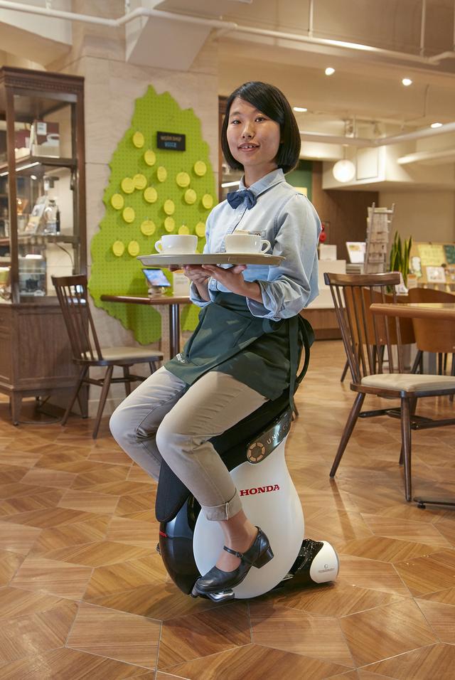 画像: UNI-CUB β
