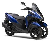 画像: ■YAMAHA TRICITY 155(マットビビッドパープリッシュブルーメタリック1) 発売時期/ 2016 年9 月(予定) 価格/4,499 ユーロ