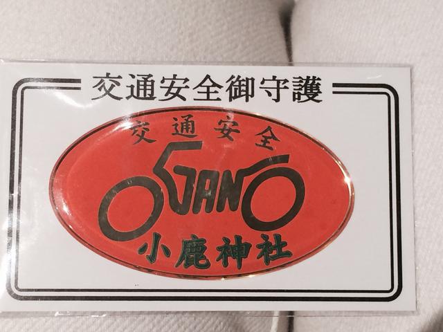 画像: 交通安全ステッカー。早速バイクに貼ったよ。