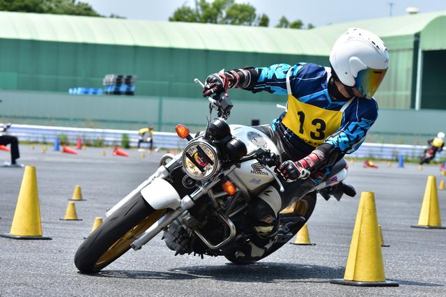 画像10: 20年ぶりの筑波ジムカーナ場開催 勝利の鍵は路面コンディション!? オートバイ杯ジムカーナ第2戦