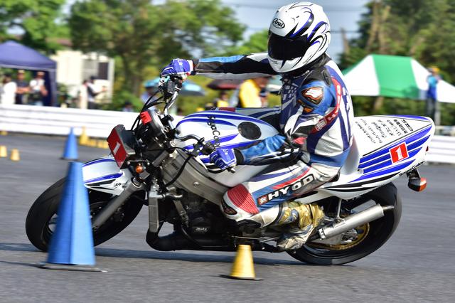 画像5: 20年ぶりの筑波ジムカーナ場開催 勝利の鍵は路面コンディション!? オートバイ杯ジムカーナ第2戦
