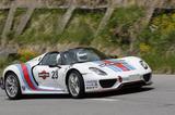画像: ポルシェ918スパイダー。ハイブリッドで、お値段ウン億円とも言われるマシンです!