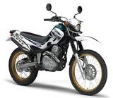 画像: Y039 YAMAHA SEROW250 ■価格:50万7600円 粘り強いパワー特性のFI仕様 249cc空冷単気筒エンジンを、スリムで軽量、ハンドル切れ角も大きく足着きの良さ、扱いやすさや快適性を重視した車体へと搭載。人気のロングセラーモデルの2016年モデルは色&グラフィックを変更。