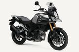 画像: S015 SUZUKI V-STROM1000ABS ■価格:140万4000円 他のアドベンチャーモデルとは一線を画した独特のスタイリングはビッグオフローダーの先駆けとなったDR800をモチーフとしたもの。クラッチアシストシステムやスズキ車初となるトラクションコントロールの採用など、最新テクノロジーも惜しみなく投入されている。