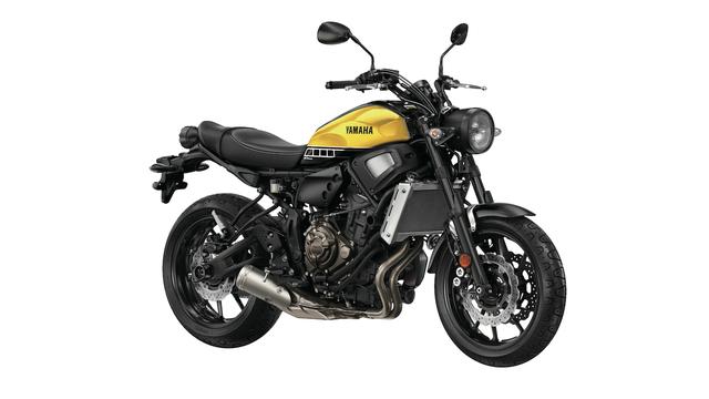 画像: Y019 YAMAHA XSR700 ■価格:欧州モデル(日本国内未導入) レトロなスタイルと最新のテクノロジーを融合させる「Faster Sons」コンセプトに基づき、MT-07ベースに開発されたヘリテイジスポーツ。アルミ製タンクカバーなど金属製パーツを各部に多用した豪奢な容姿。日本国内導入は未定。