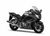 画像: Y013 YAMAHA FJR1300AS/A ■価格:178万2000円/145万8000円 ハイウェイやワインディングを快適に、スポーティにこなせるGTツアラーとして高く評価されているモデル。ASはYCC-Sの採用により、ボタン操作だけでの変速が可能となってさらに快適さがアップ。