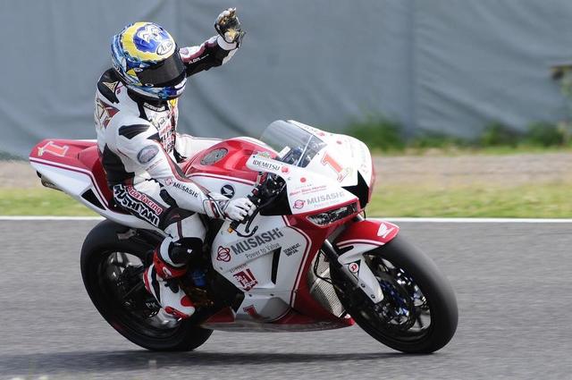 画像: 意外です、ユウキは今シーズン初優勝!