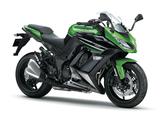 画像: K004 KAWASAKI NINJA1000 ABS ■価格:135万円 Z1000にフルカウルを装着、高性能オールラウンダーとして人気の1台。ローモードでは中高回転域での出力をフルパワーの約70%に抑えるパワーモードとトラクションコントロールシステムも採用している。