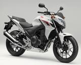 画像: H024 HONDA CB400F ■価格:66万7440円/71万8200円 (ABS) ※生産終了モデル 水冷並列2気筒エンジンを積むCB400シリーズのスタンダードモデル。パイプハンドルの採用でアップライトなポジションを実現。ダイナミックなネイキッドスタイルも特徴。