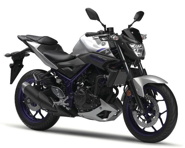 画像: Y022 YAMAHA MT-03 ■価格:55万6200円 YZF-R25をベースにR3が開発されたように、R25から派生したネイキッド・MT-25にも、R3と同じ320ccエンジンを搭載したMT-03が登場。パワーアップによって軽快な走りがさらにスポーティに。