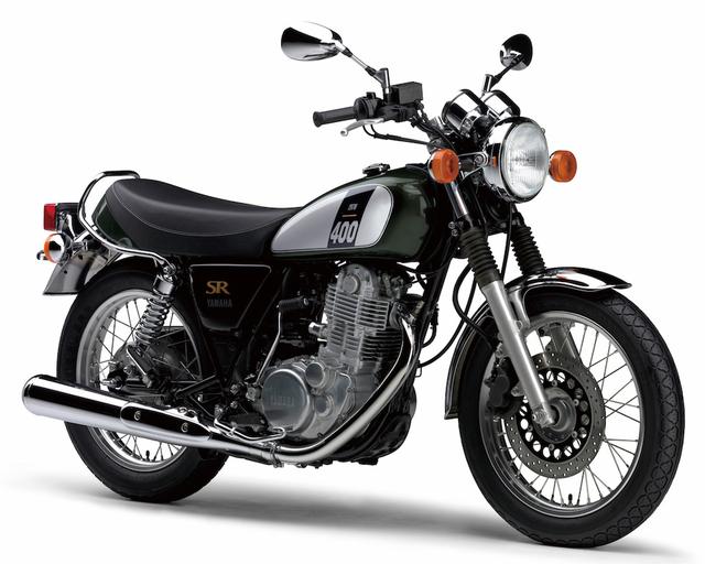 画像: Y021 YAMAHA SR400/60th Anniversary ■価格:55万800円/58万3200円(60th Anniversary) 1978年にデビューして以来、今年で38年目を迎えたSR400。ヤマハ創業60周年を記念し、70〜80年代のレースシーンで活躍したイエロー地にブラックのスピードブロックパターンを組み合わせた特別色の「60th Anniversary」モデルは期間限定受注モデルだ。