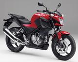 画像: H026 HONDA CB250F ■価格:46万4400円/51万5160円 CBR250Rをベースに開発されたネイキッド。ハンドルレイアウトの関係によりフォークはインナーパイプ長がCBRより30㎜ほど短く設定。CBRに近いハンドリングを実現するために、バネの体積・オイル量を調整されている。