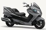 画像: S035 SUZUKI SKYWAVE400 TYPE S ABS ■価格:79万9200円 強力な400ccエンジンによる余裕のある走りで高い評価を得ているスカイウェイブ400シリーズ。タイプSはショートスクリーンを採用した軽快なスタイリングのモデル。