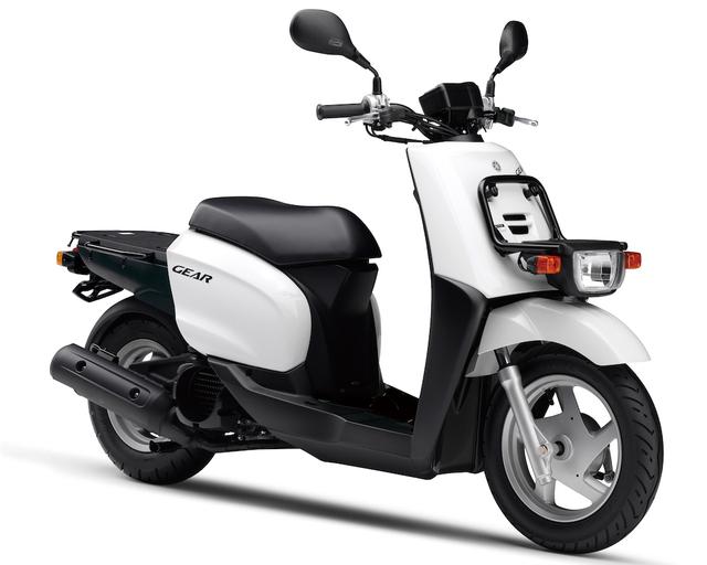 画像: Y059 YAMAHA GEAR/NEWS GEAR/PARKING ■価格:22万6800円/23万7600円/24万8400円 ヤマハのビジネス向けスクーター。昨年マイナーチェンジを受け、効率を向上させたFIシステムを採用してパワーと燃費を向上。パーキングスタンド仕様も継続ラインアップ。
