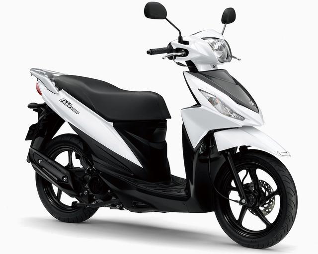 画像: S045 SUZUKI ADDRESS110 ■価格:20万5200円 前後に14インチの大径ホイールを装備し、荒れた路面でも高い走行安定性をキープ。フレームはアンダーボーンタイプでステップ部はフラットな形状となっている。そして、“SEP(スズキ・エコ・パフォーマンス)110㏄エンジン”が搭載され、軽快な加速感と環境対応を両立している点も見逃せないポイントだ。