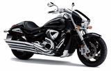 画像: S029 SUZUKI BOULEVARD M109R ■価格:182万5200円 搭載される水冷Vツインは1783ccという排気量に加え、DOHC4バルブヘッドも採用し強烈なトルクを発揮。極太リアタイヤ、倒立フロントフォークまで装備する孤高のメガクルーザー。