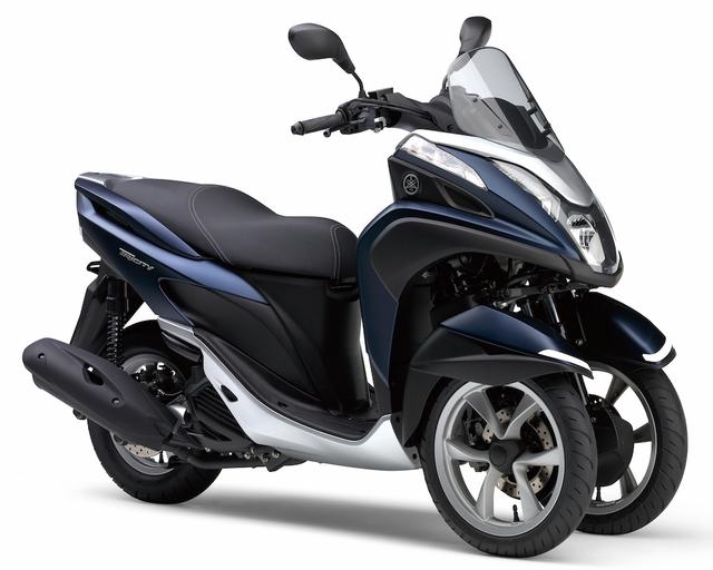 画像: Y050 YAMAHA TRICITY125/ABS ■価格:35万6400円/39万9600円(ABS) ヤマハ独自のLMW機構によって、2輪以上の安定感と2輪と変わらない運動性を実現する3輪スクーター。活発な動力性能と好燃費、優れた実用性までを兼ね備える新世代のシティコミュータとして人気だ。