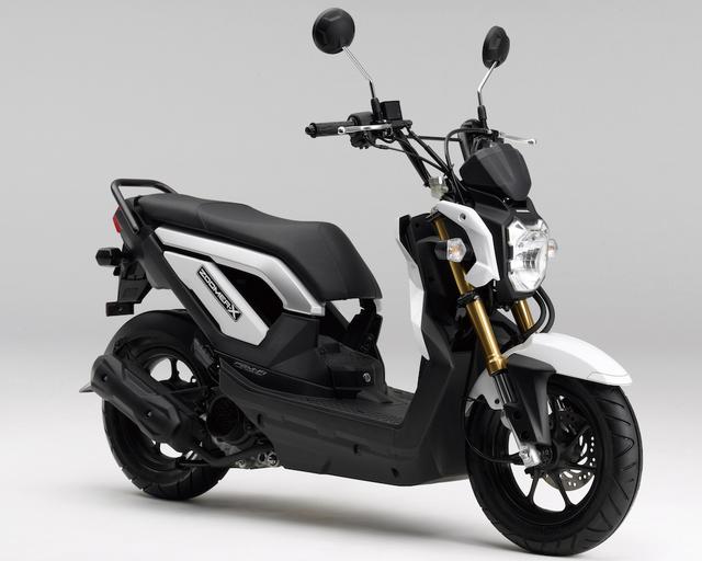 画像: H056 HONDA ZOOMER X ■価格:27万8640円 ※生産終了モデル 個性的スタイルで人気の50cc版ズーマーのコンセプトを活かしたユニークなスタイルが特徴の原付2種モデル。エンジンは信頼性と経済性に優れた旧ディオ110系。倒立フォークなどで走りも軽快。