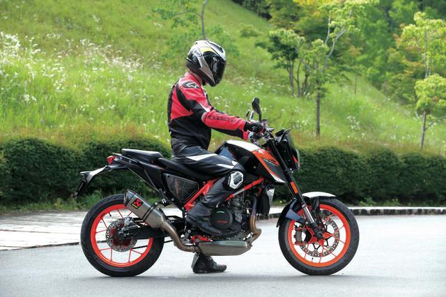 画像: RIDING POSITION