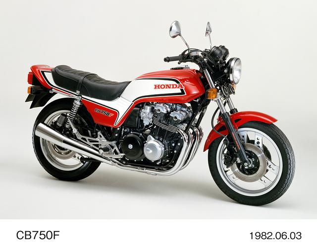 画像: ホンダといえば、CBといえば赤がイメージカラー。だからこそ、他のカラーもきになるじゃありませんか。