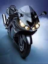 画像1: ハヤブサから「最速」を奪還すべく満を持して投入されたZZR1400。