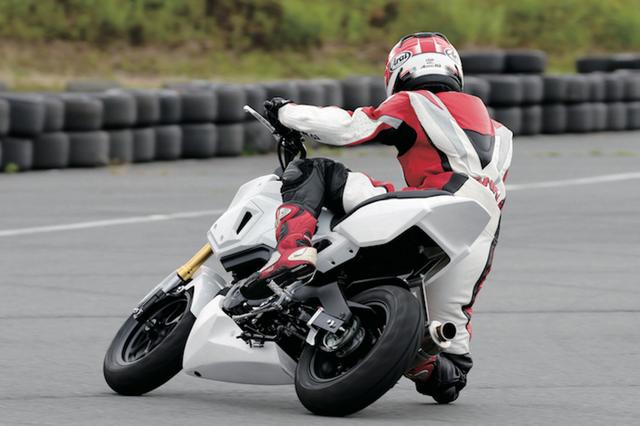 画像4: 素人集団でも充分楽しめる! サーキットで遊ぼう!