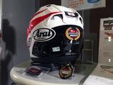 画像2: ヘルメットはシリアルナンバー入りの個数限定??