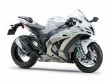 画像: KAWASAKI NINJA ZX-10R ABS(パールブリザードホワイト×メタリックフラットロウチタニウム) ■価格:220万8600円
