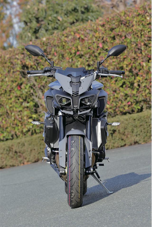 画像2: ネイキッドの新時代を切り開く 圧倒的パフォーマンスと超個性的スタイル