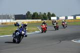 画像: 青木宣篤「アオキレッスン」、ノブくんの先導 人数少数精鋭、アシスタントはMotoMapサプライから全日本スーパーバイクにエントリーする今野由寛