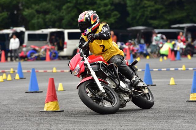 画像: NL級 吉岡由紀子選手&VTR250 2分5秒523