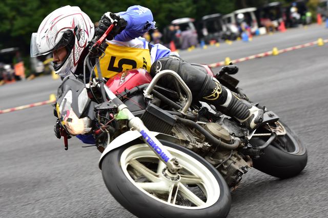 画像: NO級1位 坂元博之選手&VTR250 2分2秒572